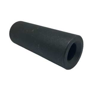 Navařovací pouzdro o vnějším průměru 45 mm a délce 120 mm pro zahnutý hrot k vidlím na hnůj
