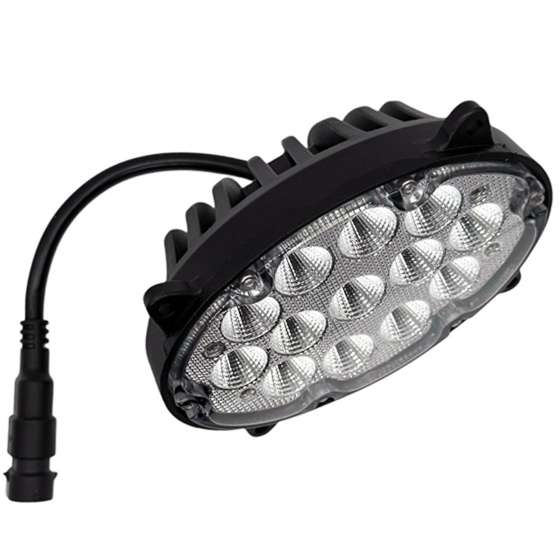 LED světlo o výkonu 39 W a 3500 lm do masky kapoty traktoru John Deere