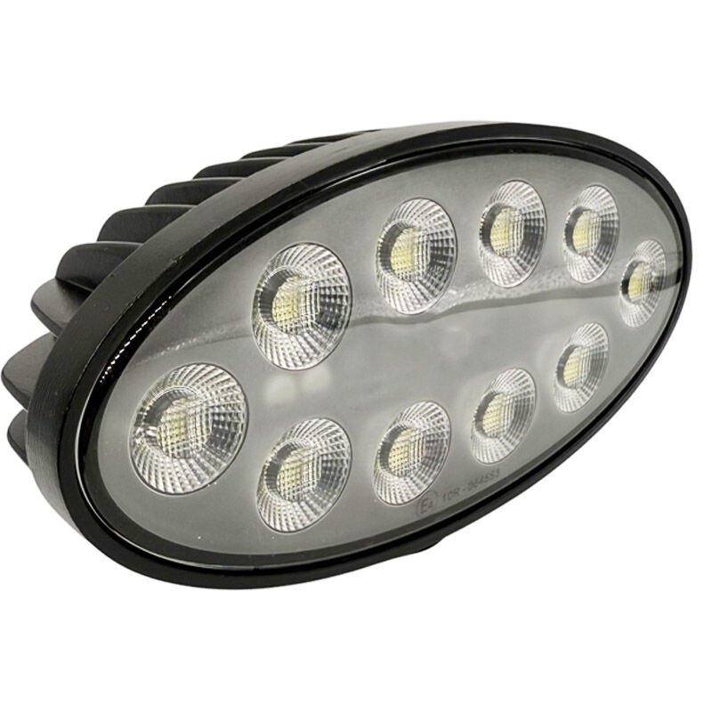Pracovní LED světlo 70 W se světelným tokem 10080 lm do střechy traktoru John Deere
