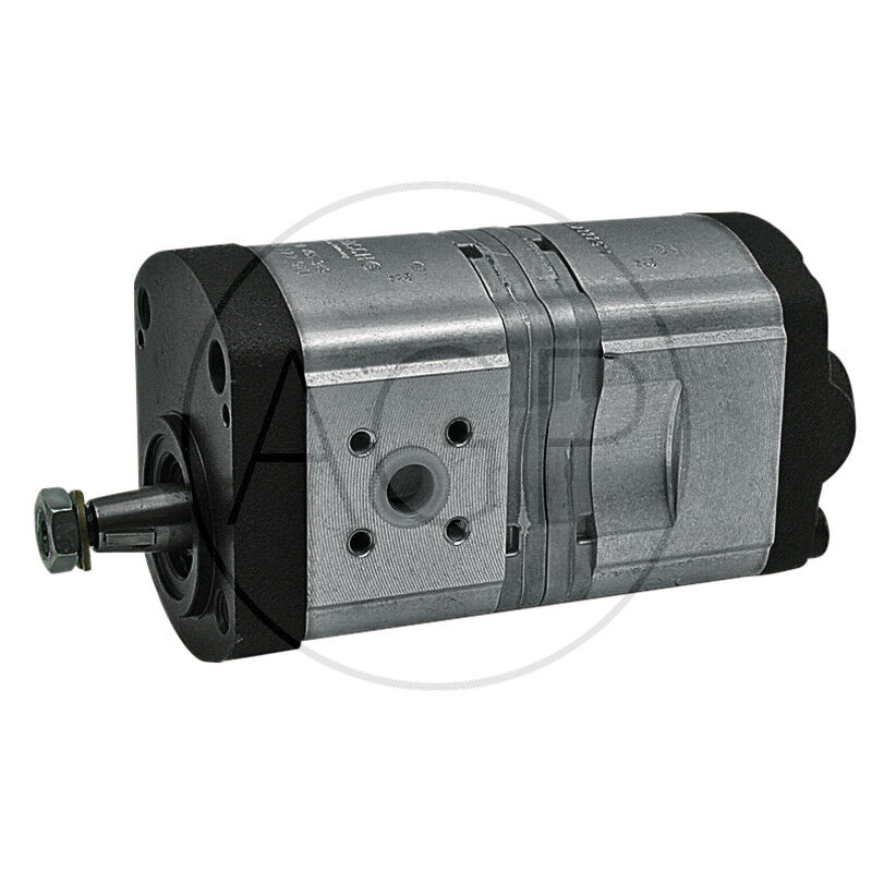 Dvojité čerpadlo s výkonem 8 a 8 cm³ / ot. pro Case IH