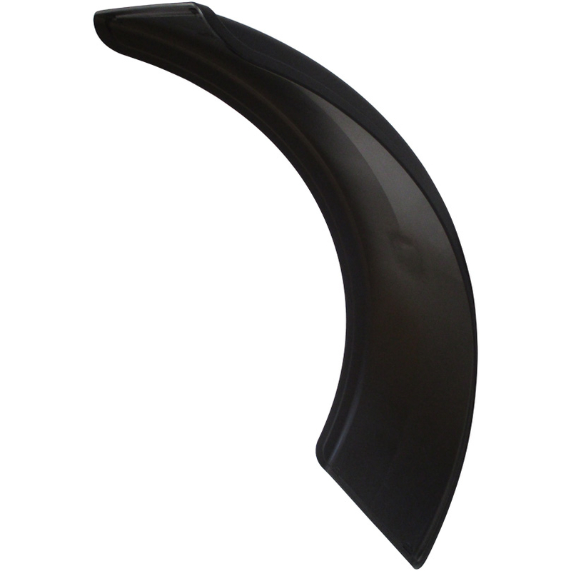Plastový blatník o délce 1440 mm a šířce 420 mm pro kolo traktoru a dalších strojů