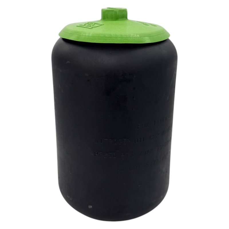 Membránový akumulátor o objemu 1L se závitem M18x1,5 naplněno tlakem 30 bar