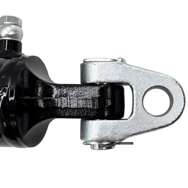 Hydraulický třetí bod kat. 3 o délce 665–905 mm s hákem a kloubem se zdvihací sílou 12 t