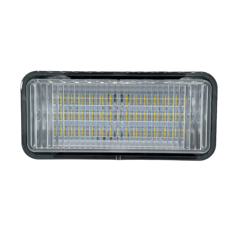 Led pracovní světlo s osvětlením do dálky pro traktory John Deere 