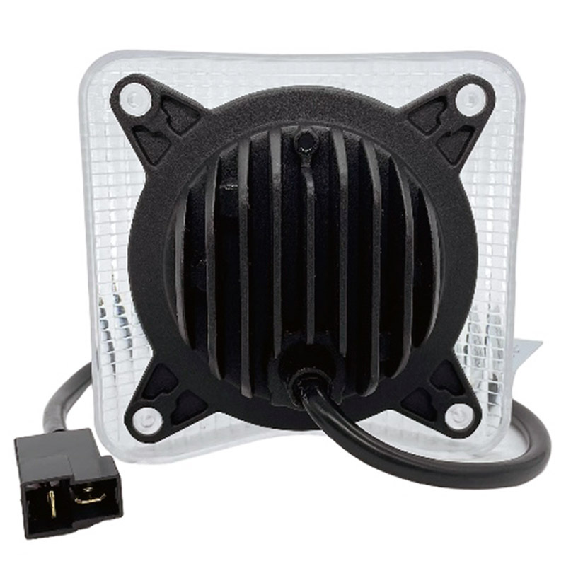 Pracovní LED světlo do masky kapoty pro traktory Fendt, Case IH a Steyr