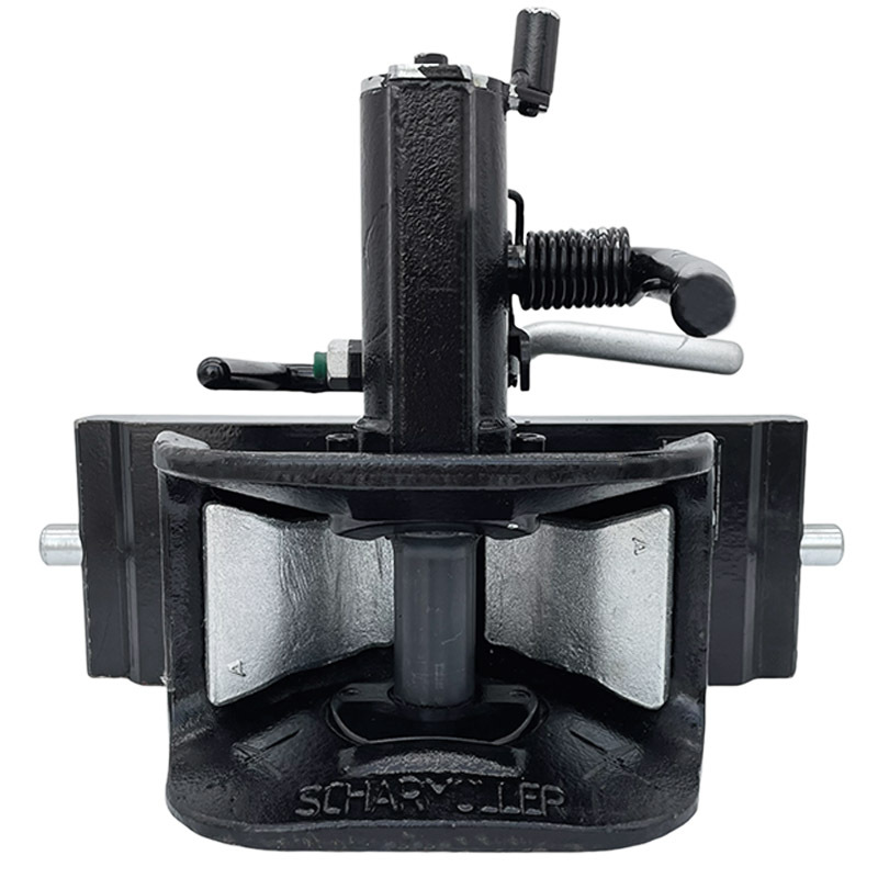 Automatický závěs Scharmüller s čepem 31 mm do etáže traktoru o šířce 330 mm s drážkou 30 mm a zajišťovacími čepy 20 mm