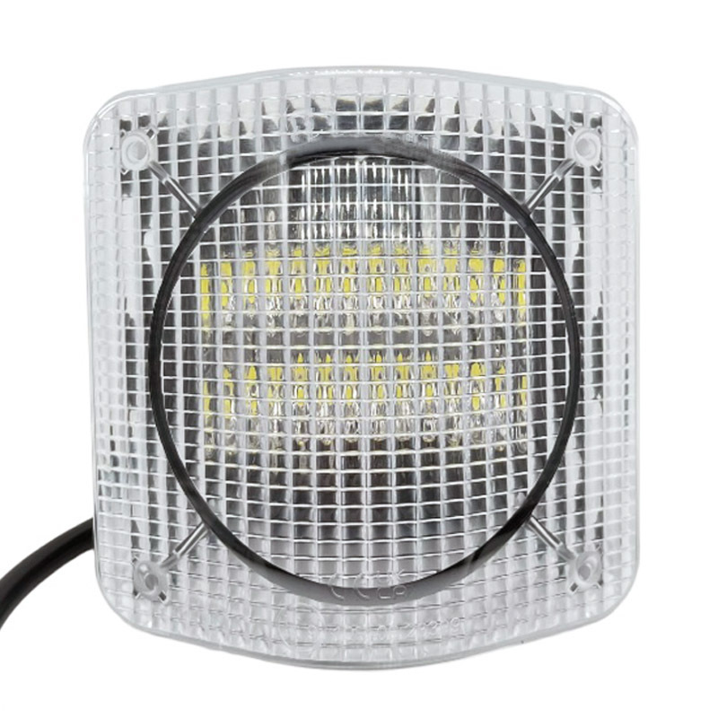 Pracovní LED světlo do masky kapoty pro traktory Fendt, Case IH a Steyr