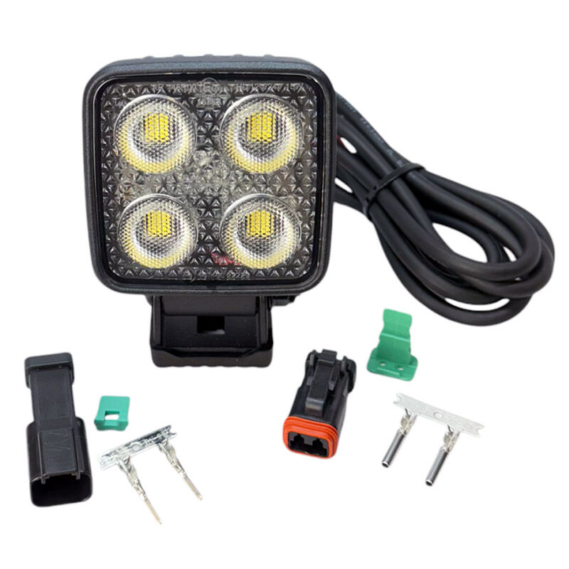 LED pracovní světlo s 16 LED diod s 24 W a se světelným tokem 2976 lm