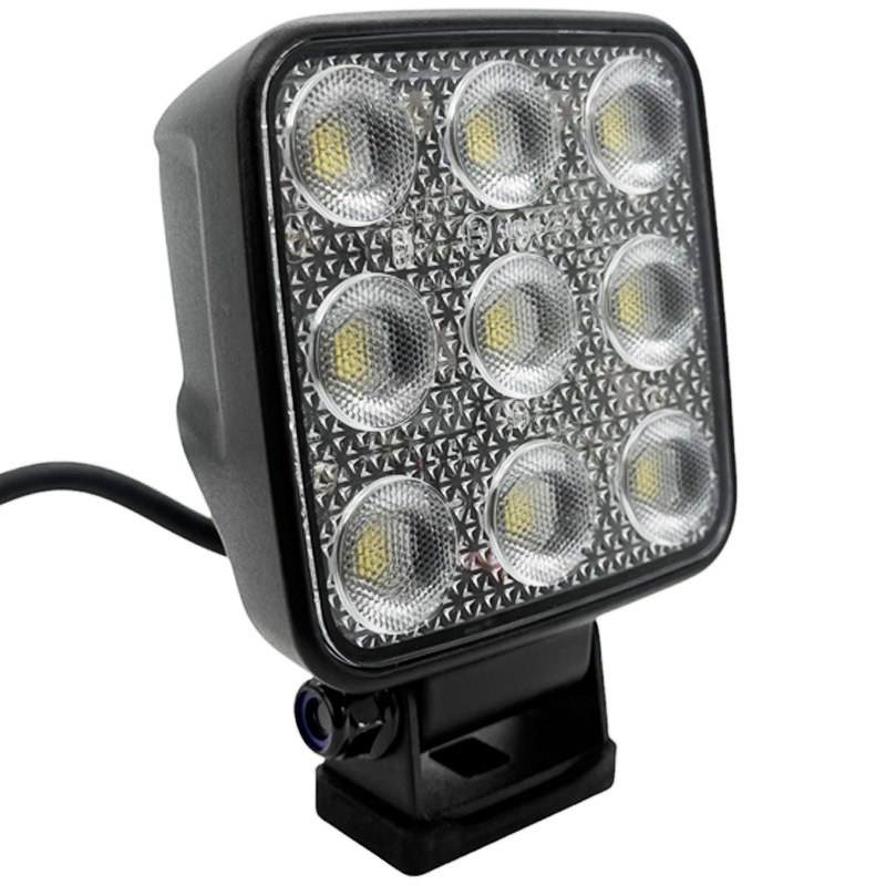 LED pracovní světlo s 36 LED diod o příkonu 54 W a se světelným tokem 6237 lm
