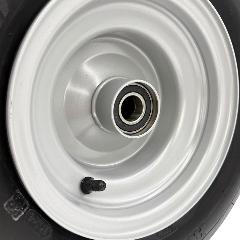 Kompletní kolo 16 x 6.50-8 s diskem na průměr nápravy 25 mm pro obraceče a shrnovače píce