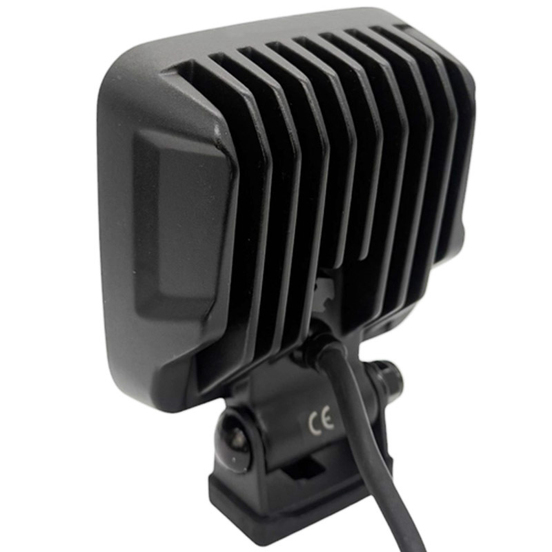 LED pracovní světlo s 36 LED diod o příkonu 54 W a se světelným tokem 6237 lm