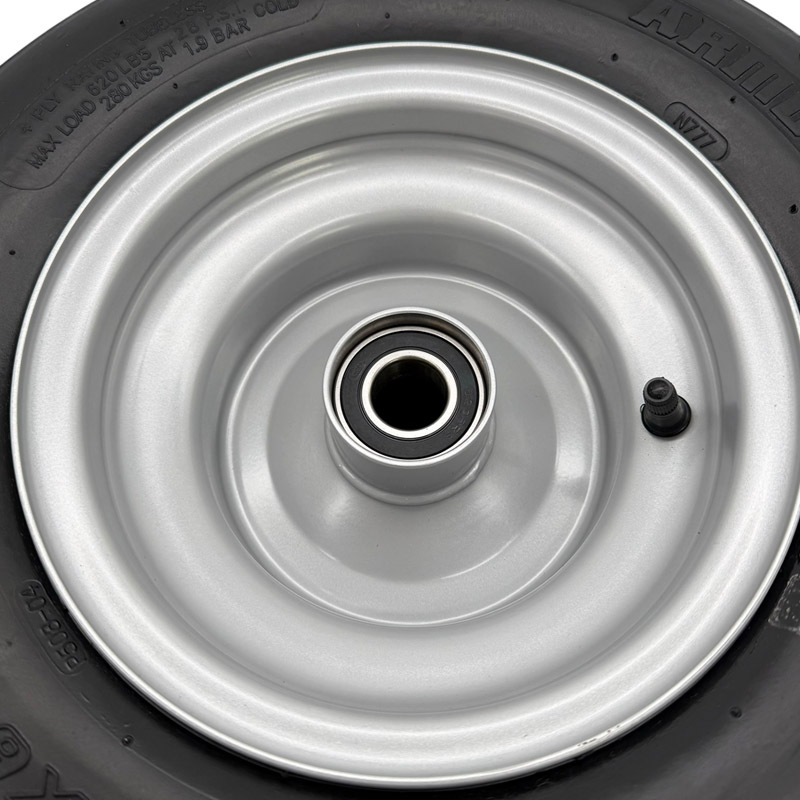 Kompletní kolo 16 x 6.50-8 s diskem na průměr nápravy 25 mm pro obraceče a shrnovače píce