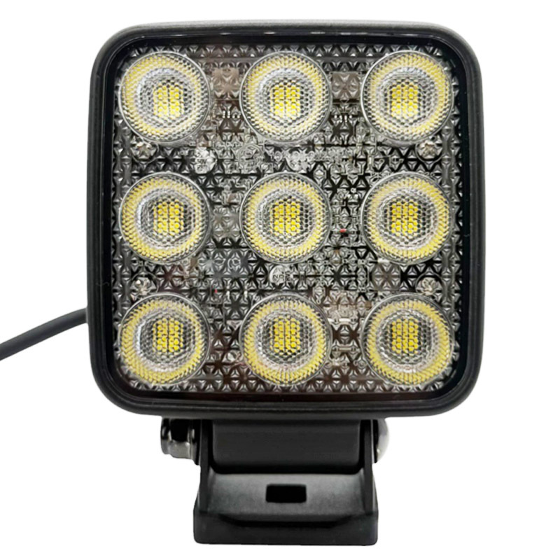 LED pracovní světlo s 36 LED diod o příkonu 54 W a se světelným tokem 6237 lm